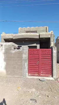 ، بيت للايجار  100 متر  بناء حديث في بغداد الحسينية،السكلات تقاطع 12 م...