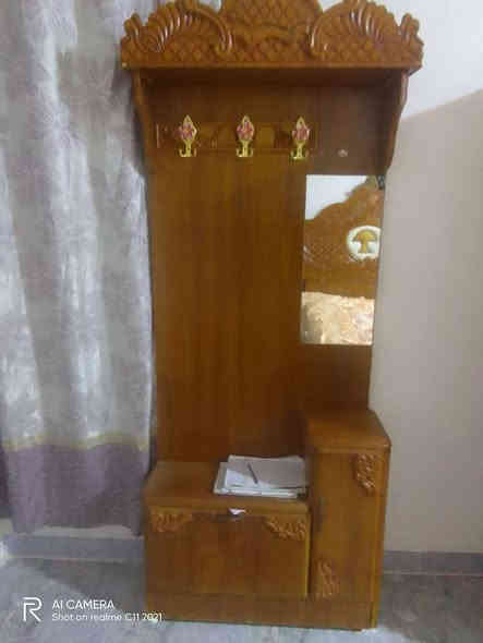 السلام عليكم غرفه نضيفه ومرتبه سعر 550 العنوان ناحيه القياره ***********
