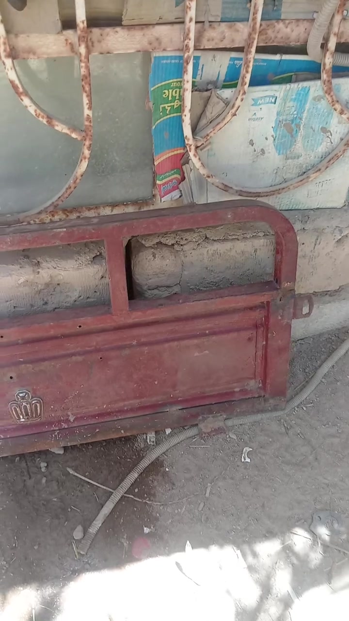 صفاحيات وباب الوره البيع مالات ليفان
سعر 125 قفل بدون مداهر عنواني بصره ابي الخصيب باب اطويل
***********
