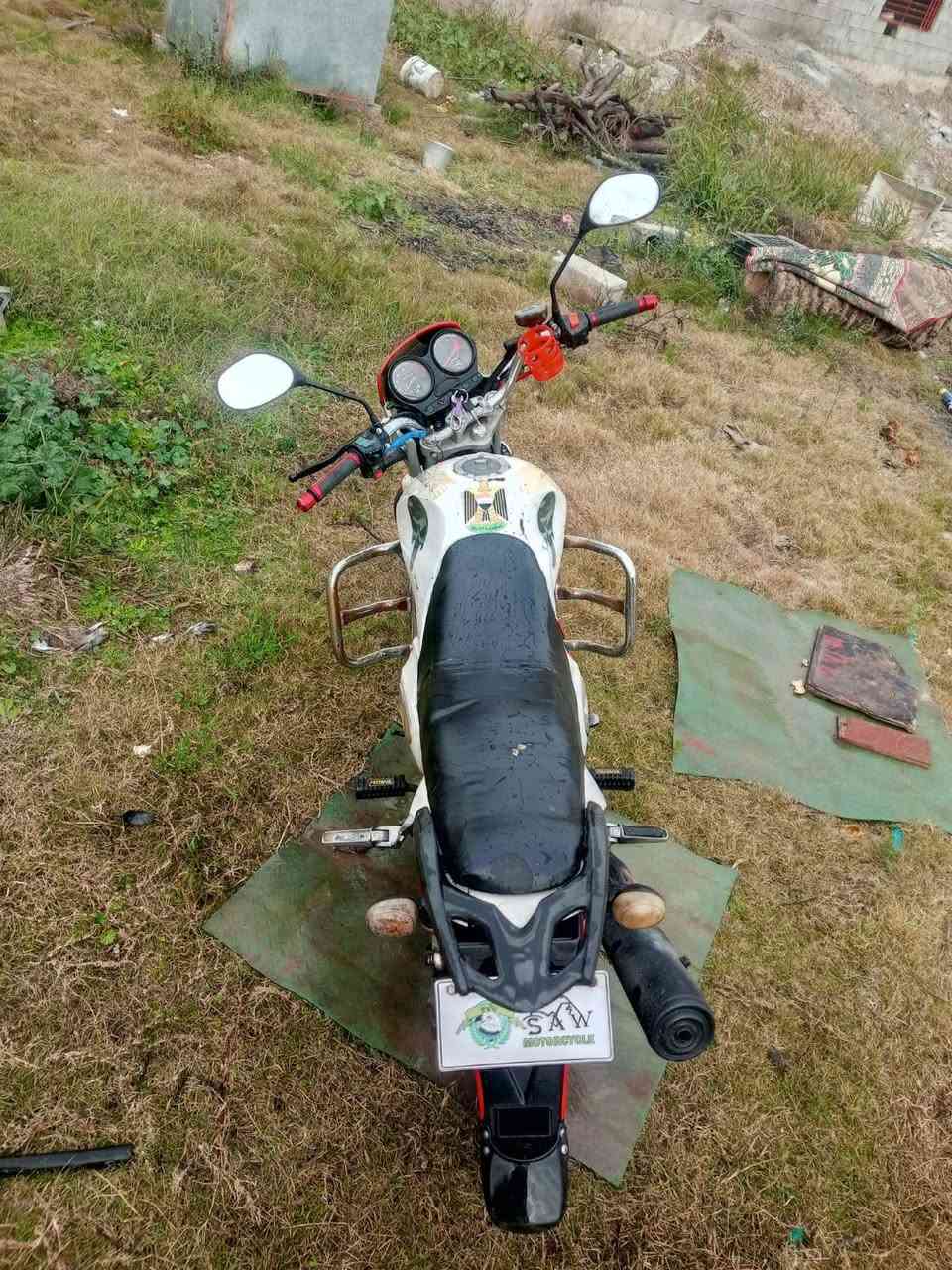 السلام عليكم سنكي دراجه نظيفه كهربائيات شغاله ماكينه لا تنقيص لا تبخير للبيع موديل 2015 السعر استفسار على الرقم ***********
