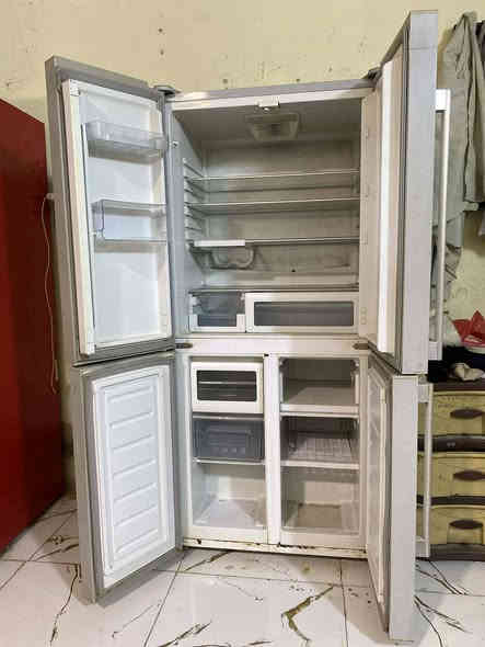 من رخصة  لادمن   غراض للبيع مكان دوره اكو توصيل ***********
