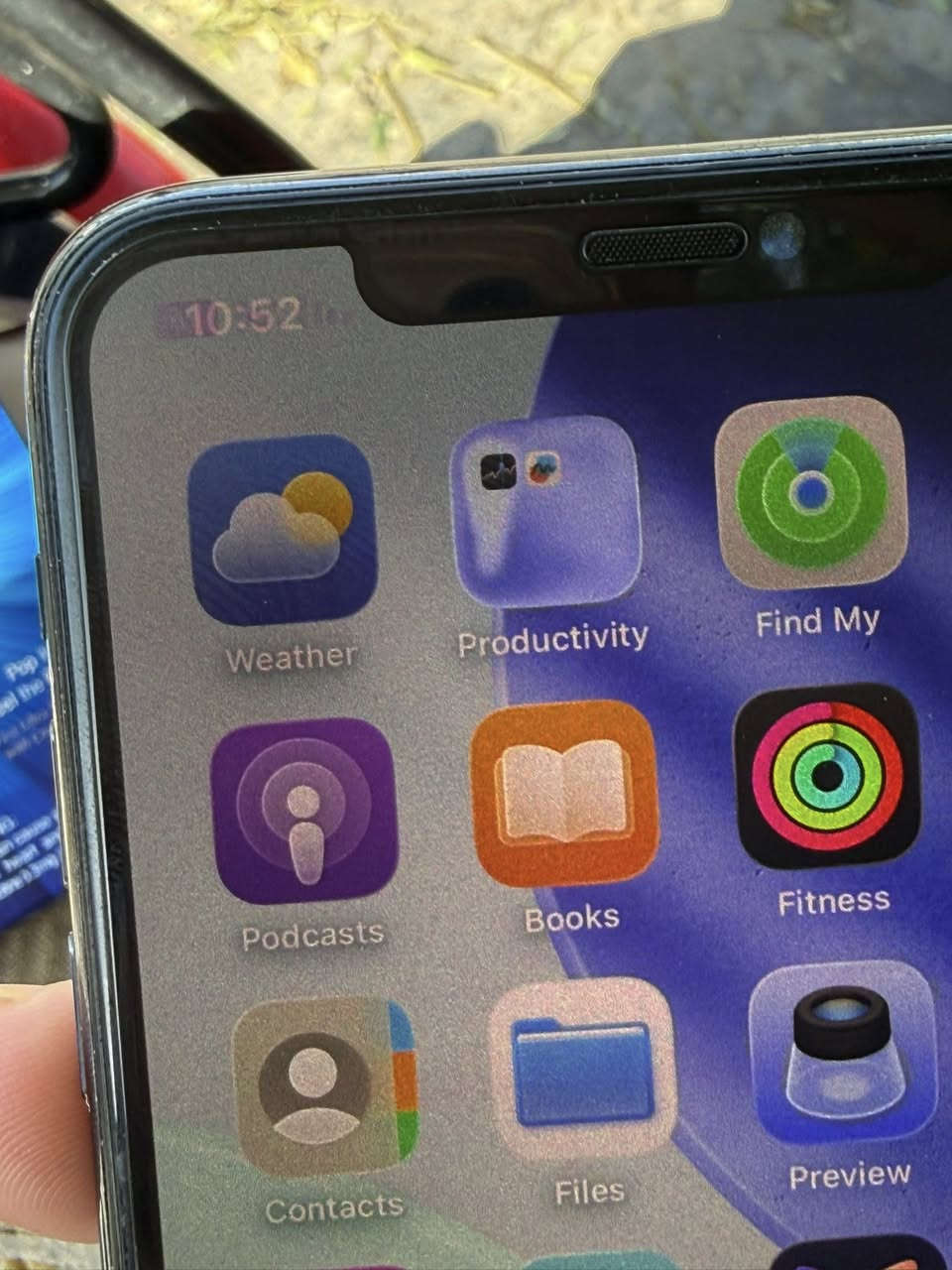 السلام عليكما ايفون 11 برو ماكس 
ذاكرة 256
شاشة مبدلة وبيها ضربك فوك مثل ما موضح
بطارية ما مبدله 77
فيس ايدي واكف 
سعره 230
مكاني بغداد كاظميه 
***********
