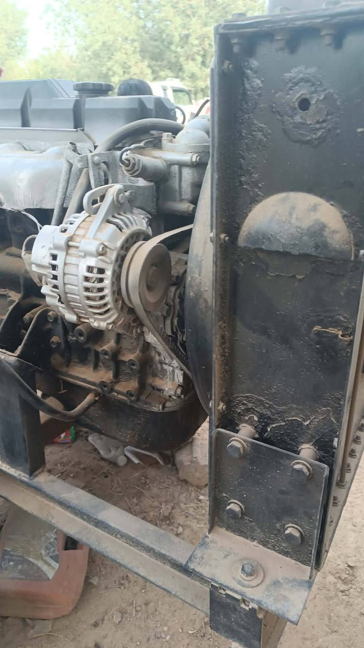 مولدة مئة ٣ فيز جديدة على فحص شرد لا تنقيص ولا تبخير شركة  مكانه النجف  *********** السعر ١٠ أو أقل
