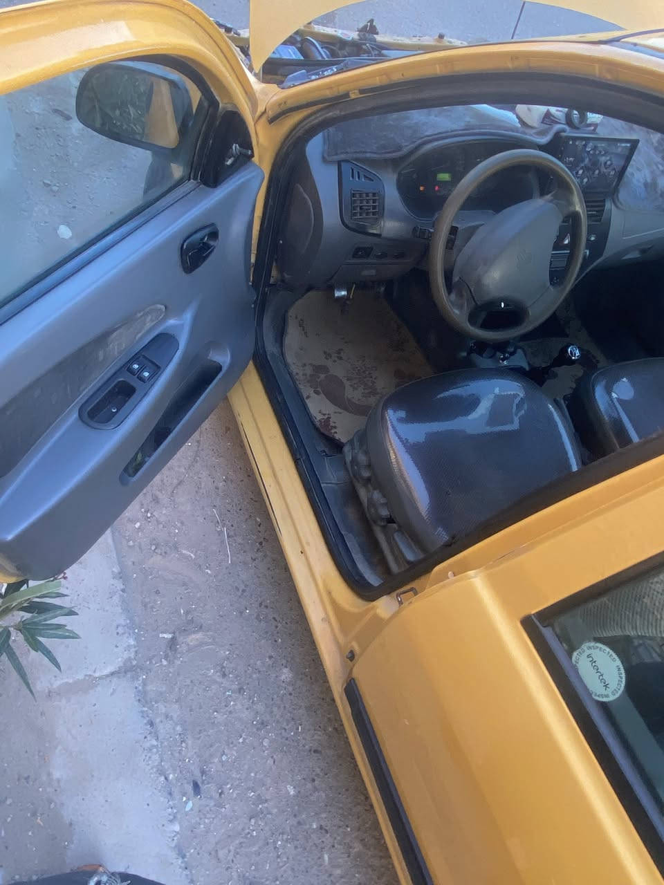 طيبه موديل ٢٠١٥

باسمي سنويه ساقطه صارله شهرين

رقم دولي 

نضيفه جاهزه للشارع 

بيه هلالات مشتغليهن جديد 

كير مكينه نضيفات 

داخل مسلفن وجاهزه للعمل 

شاشه اندرويد 

جام شغال كهرباء 

صدر جديد 

سعر ٣٣$ وبيه مجال

 

فاتح الكمبريسر عساس دشد جديد وما شديت

مكاني بغداد الشعب 

رقمي 

***********
