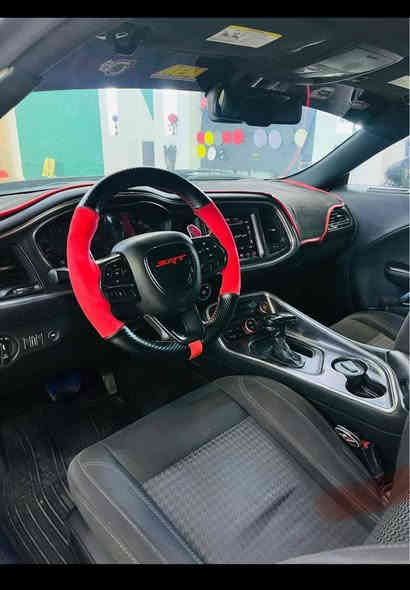 جالنجر SXT
مديل 2018 رقم بغداد مشروع وطني ب اسمي
محرك كير جدد
حداده خلفي امامي جديد توه نافضها
منظومه تبريد جديد(راديتر+كمبريسر+بوريات)
حادث جاملغ+بنيد بدون لغد (حادث سطحي)
المواصفات :
1/شفتات ستيرن 
2/هيتر بالمري
3/شاشه كار بلي حجم كبير
4/نظام سبورت
5/كشن كهرباء
6/مري تعتيم 
7/دخول ذكي +تبريد امامي خلفي 
8/مثبت سرعه
9/حساس اطارات 
10/شاشة اعطال 

الاضافات:
1/تغليم ppf بالكامل1500$
2/ويل كروم سكات باك الاصلي 800$
2/امبلي فاير +سستم سماعات ودمام خلفي 700$
4/منظومه لايتات (عدسات عدد 4 +لد متغير )900$
5/تغليف الزجاج عازل حراري بولرايز الاصلي 400$
6/تطعيم الستيرن كاربون فايبر 
7/لحيه اماميه +دوس جانبيه +دفيوزر خلفي ابو اللد
8/كفرات فجوج سته بستم
(سياره جاهزه ربع دينار مابيهه مصرف)

‏‪0771 759 1393‬‏
