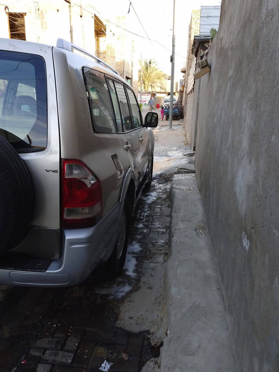 السلام عليكم باچيرو مديل 2003
سيارة بسمي ثاني يوم تتحول رقم جديد تخم جديد كير ومكينه جديد وتخم تاير جديد سيارة حلو مامتعوبه العنوان بغداد رقم الهاتف ***********
