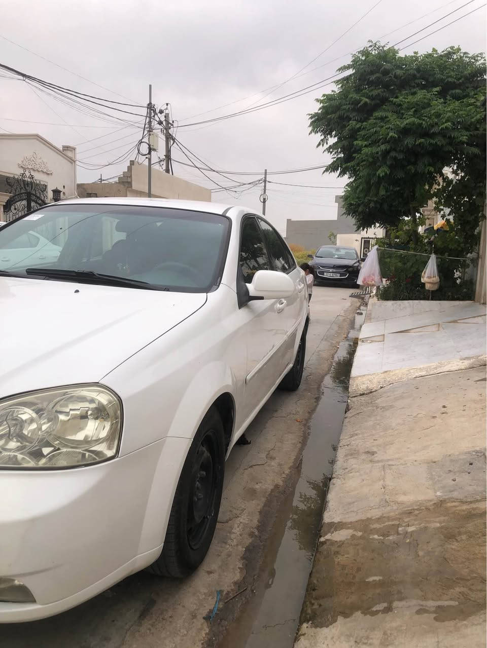 اوبتره موديل ٢٠٠٩ اوتوماتيك كير مكينه تبريد بشرط بيهه ٤ قطع صبغ اميامي بدنا مبدل سقف بي رصعات كلشي مكتوب غيرهذه مابي شي السياره كلش حلوه مال بيت مابيهه نقص تحويل بشرط سعر٦٧ مجال وعليهه غرامه ارجعهه بعد المعامله اعنوان اربيل *********** أربيل, العراق
