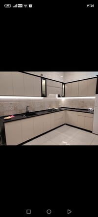 تصاميم حديثة • تفصيل حسب المساحة • مطبخ تحفة