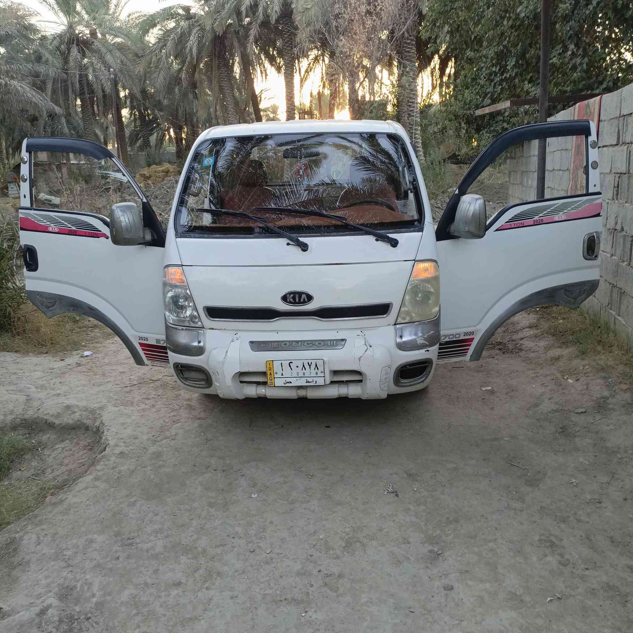 السلام عليكم كيا 2012 للبيع بسمي تحويل مباشر مكفولة تدفئة وتبريد شغال بابل محاويل السعر 90 وبيه مجال ***********
