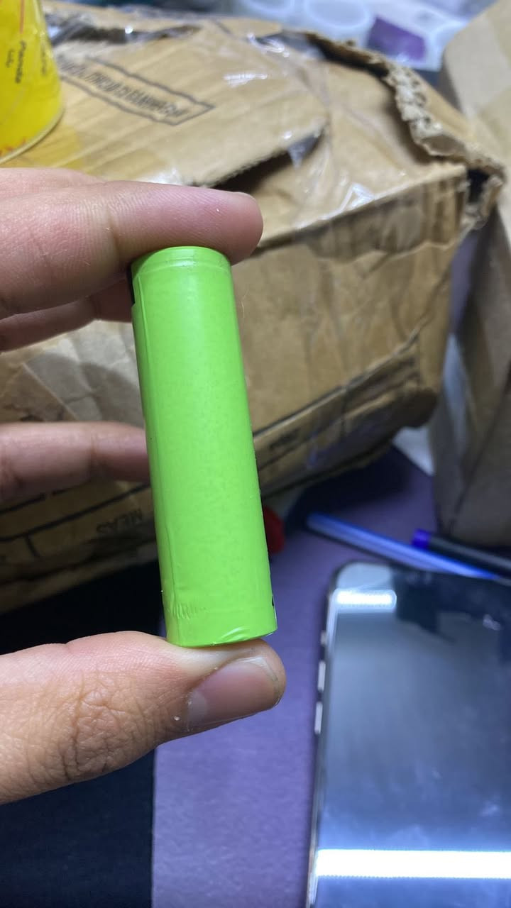 بطاريات 🔋 ليثيوم ياباني العدد16 وشاحن


**إذا كنت صاحب هذا الإعلان وتريد حذفه لأي سبب، رجاءا أرسل رسالة إلى الدعم الفني**