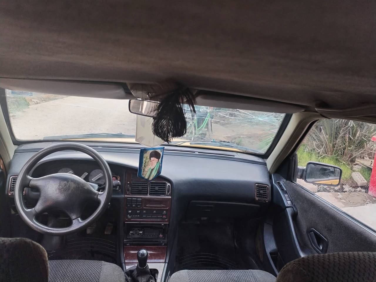 بيجو بارص للبيع موديل 2015
بيه تلحيضات بصيطه ولمكينه بيه خيط تبخير 

سنويه بسمي تحويل مباشر سعر 30 وبيه مجال

***********
