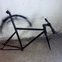 🫡 متوفر فريم فكسد كلاسك  ‏مع ركبه و￼￼ستيرن￼ و بوري سرج  ‏واير دفن  الس...