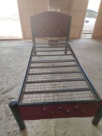 دواوين • جديد • ١١ مقعد