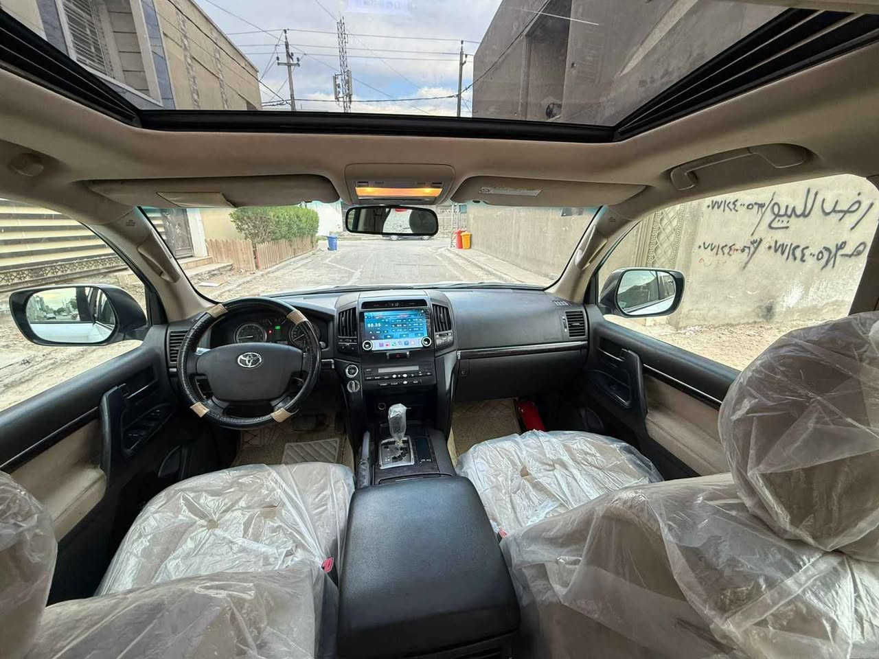 لاندكروزر موديل ٢٠١٠ ستينيه مكينه گير تبريد صدر تخم تاير بسمي هزه جديده فول مواصفات سياره جديده سونر مرفق بالمنشور السعر ٣٠٠ بيها مجال بسيط بيع اومراوس للاستفسار الاتصال *********** بغداد حي الرساله الثانيه بغداد, العراق
