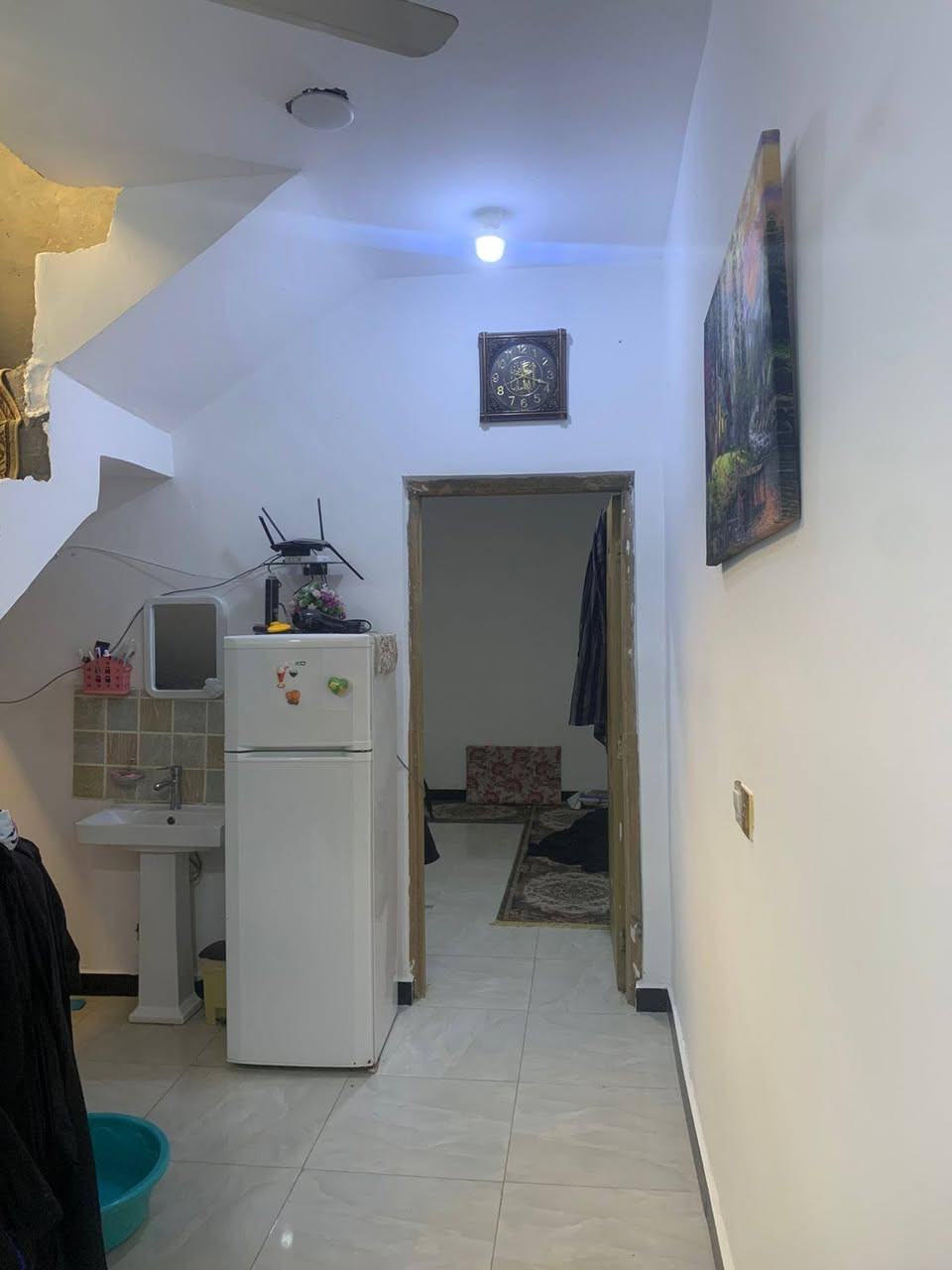 السلام عليكم مشتمل بزين القوس موقع مميز مساحة 105 ثاني قطعة ع شارع الكفاح الرئيسي للاستفسار الاتصال ***********
