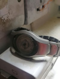 ساعات • عنوان خاص