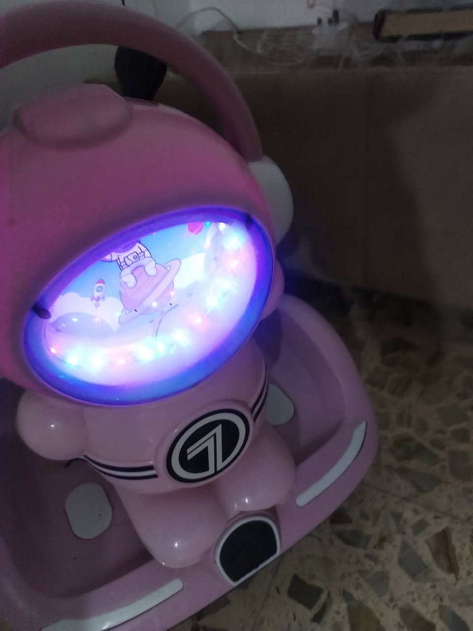 سكوتر الفضائي باله كويتي 50وبي مجال


**إذا كنت صاحب هذا الإعلان وتريد حذفه لأي سبب، رجاءا أرسل رسالة إلى الدعم الفني**