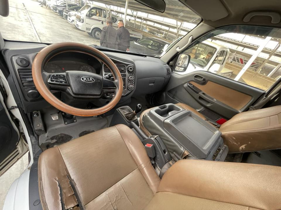 السلام عليكم
كيا فحل 4000 موديل 2020 

جاهزه للشغل

محور تاير + محجر ايضاً موجود 

العنون : ديالى / ناحية جديدة الشط / معرض اهل العراق 

للاستفسار اكثر اتصل *********** ابو منسة ￼
