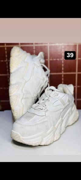 احذيه باله فلس ونص
رقم الاعتماد ***********
يوجد توصيل جميع محافظات العراق 5الف 
مكاني بغداد شعله حي الجوادين
