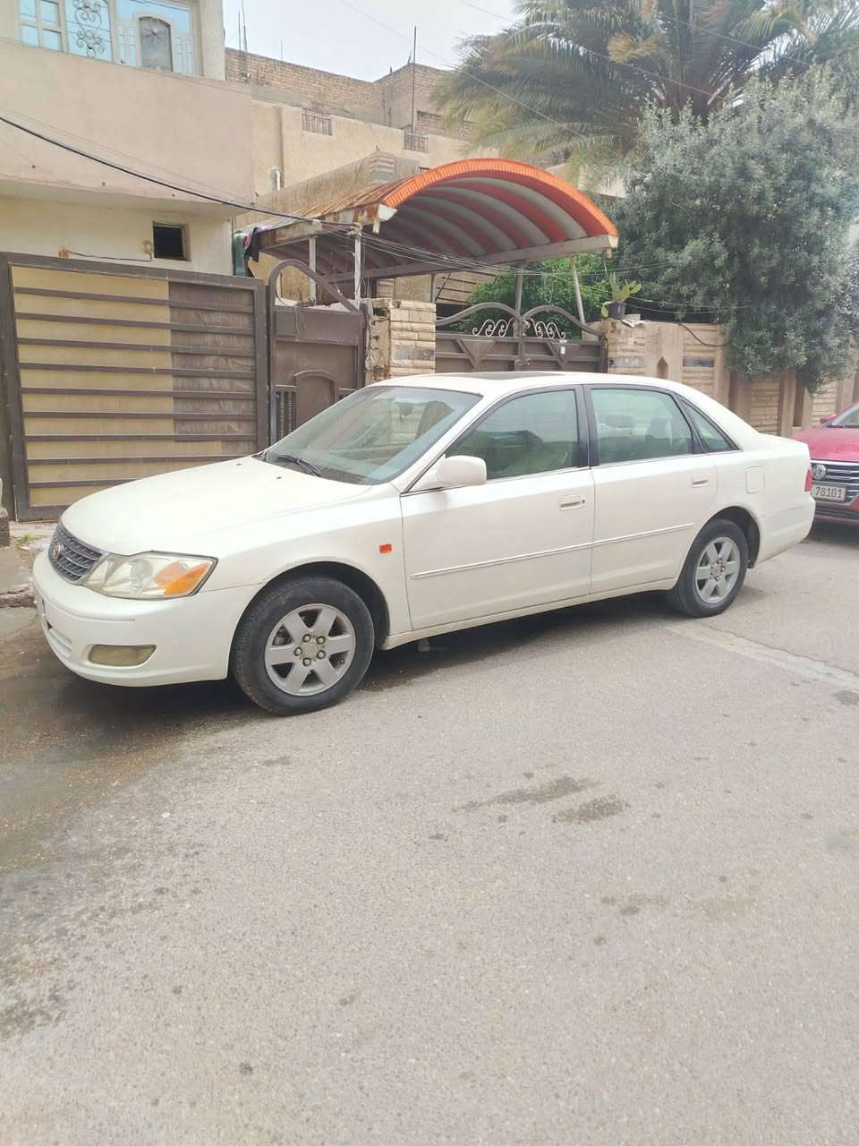 افلون موديل ٢٠٠٣ مصبوغة حزام سيارة جديدة رقمها بغداد والسيارة بغداد تتعامل مع صاحبها الشرعي ***********
