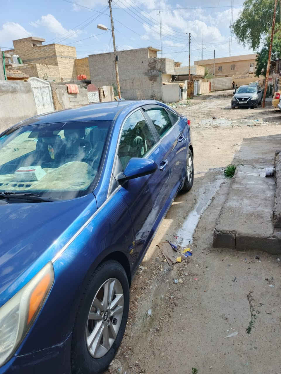 السلام عليكم سوناتا 2016
وارد أمريكي 
بيهة بارد ب جاملغ وباب يعني قطعتين
دوشمه جديده
صدر امامي خلفي كله جديد 
كهربائيات كلهة شغاله 
سياره مناقصهة برغي 
السعر 130 وبي مجال 
هاتف ***********
