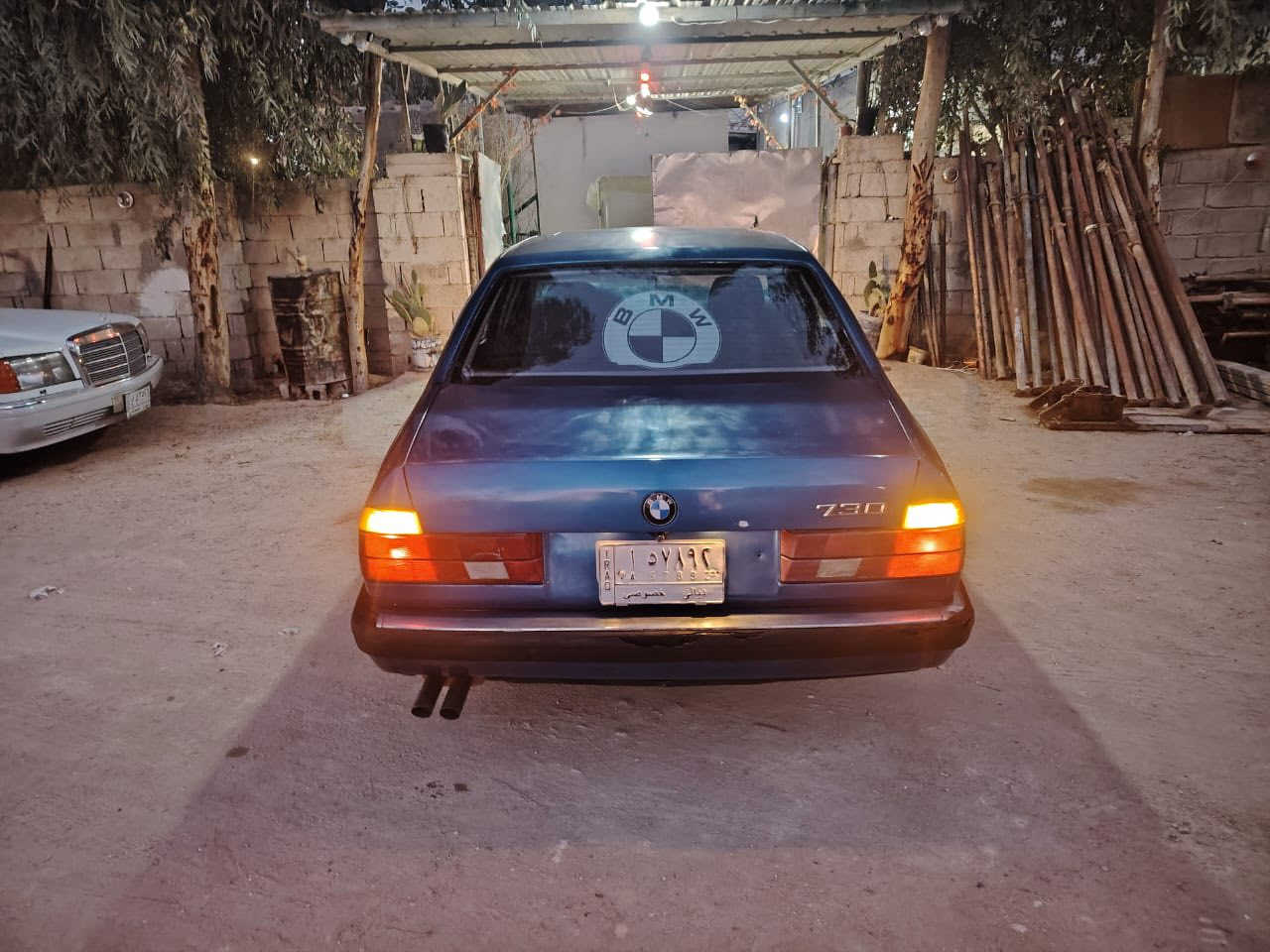 السلام عليكم BMW
لون ازرق غير محدد

رقم ديالى 

حداديه اماميه 💯 

حداديه خلفيه💯

تخم تاير جديد 

باتري جديد

كهربائيات عام شغال 

مكينه مفتوح

تتته شغال

كراسي كهربا

كيجات كله شغال

عنوان السياره 

كربلاء 

(‭0787 082 3630‬)
