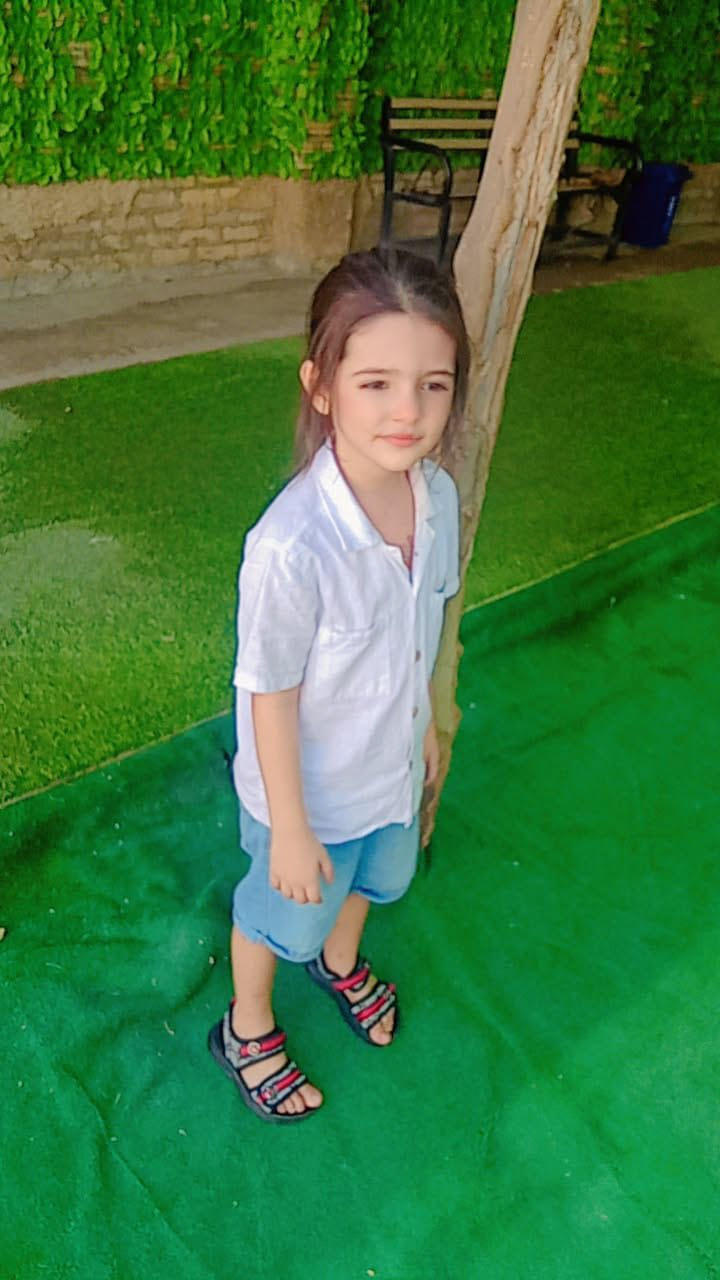 #اعلان.. #اعلان.. #اعلان ..📢📢📢
📌تعلن روضة وحضانة الوريث الأهلية بحلتها الجديدة🏫 وبسبب كثرة الطلبات قررت ادارة #روضة الوريث بفتح التسجيل 📋 للدوام المسائي - والأوفر تايم - يعني وقت اضافي للموظفين

بأشراف ادارة 👩🏻‍🏫 متخصصة وخبرة في مجال رياض الاطفال
كوادر تدريسية👩‍🎨👩‍🔬👩‍🍼👩🏻‍🏫👩‍💻متدربة على جميع المهارات التربوية في التعامل مع الاطفال

تعليم الطفل القراءة والكتابة📖✏️والمهارات الإملائية 
منهاج دراسي حديث ومخصص لرياض الاطفال 
عربي📓رياضيات 📙علوم 📕إسلامية 📖وإنكليزي 📚

أنشطة ترفيهية منوعة👏👏👏

الموسيقى🎼وفقرة الرياضة🥅🛝🎻🎸🎹🥁
تعليم الطفل الاسس التربوية🍽والتعامل مع الاخرين
المرسم الصغير 🎨🎨🧑🏼‍🎨👩‍🎨
قاعة خاصة للداتا شو لعرض أفلام الكرتون وبرامج تعليمية 
قاعة خاصة لتناول الطعام 
العاب فكريه حديثة🧩والعاب خارجية مميزة🎡🎢
اناشيد وفعاليات منوعة ترفيهية
حفلات ميلاد🎂 وحفلات تخرج مميزة لاطفال روضتنا🧑🏻‍🎓👩‍🎓🎉🎉 
خطوط نقل متوفرة لجميع المناطق 🚘
دوام صباحي ومسائي 
المراحل تتضمن
الحضانة 
مرحلة kG
مرحله الروضة KG1 
مرحله التمهيدي KG2 

*الوثائق المطلوبة:
١_ جنسية مستنسخه او بطاقة موحدة للطفل 
٢_جنسية مستنسخه او بطاقة موحدة الوالدين مع بطاقة السكن 
٣_ صورة شخصية للطفل
٤_فايل
العنوان/ بغداد الأمين الثانية الفلكة المشجرة أو فرع أسواق ليمونة بالقرب من ثانوية الوريث الأهلية للبنين 
للاستفسار الاتصال بالرقم *********** 
روضة وحضانة الوريث الأهلية _معا_نبني_مستقبل_ابنائنا
