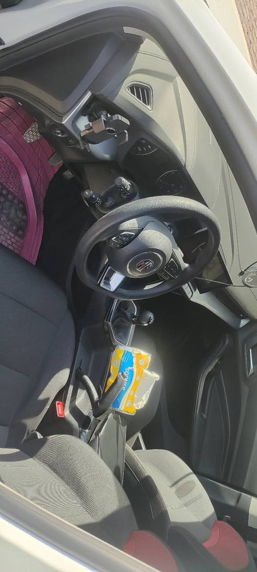 سلام عليكم عندي ام جي جيتي 5 موديل 25 ماشيه 11 الف مكفوله فقط رصعه بلنبد كلش ازغيره فقط سياره بحاله الوكاله كير عادي مكينه 1.500 تنفس طبيعي جام اوتو 4 مري جانبيه كهرباء سنتر لوك ويل كب 16 شاشه ابل كار ابلي كامرا خلفيه دواره بصمه تشغيل بصمه باب السايق بصمه احتياط مكاني مدينه الصدر قطاع 56 تلفون *********** سعر 99 مجال قليل اكرر كير عادي عادي سنويه هزه جديد بسمي سنويه
