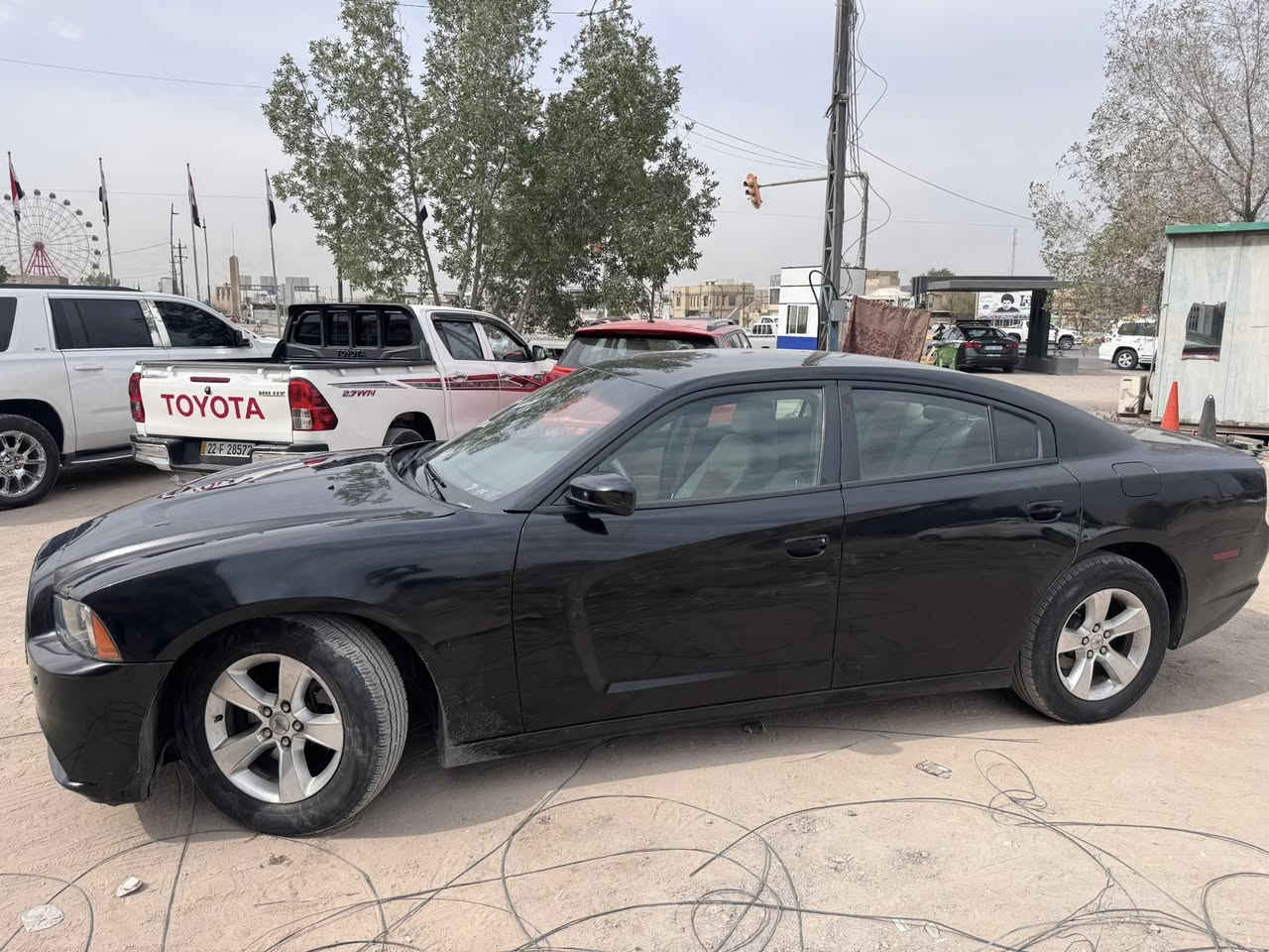 يالله السلام عليكم جارجر ادوات كفاله من الكصة والضربة والصبغ سياره جديده بمعنى الكلمه وماعايزه ربع 
تاخذه كبل تسجله كير مكينه تبريد حداده كله كارتون السبير مانازل ماشيه 240 الف كيلو طخم تاير جديد باتري جديد   
مستعجل ع بيعته مكاني بصره 
السعر 70 وبيها مجال 
***********
