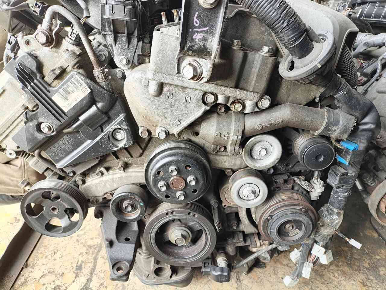 السلام عليكم
محركات افلون كامري v6 شرط العمل والضمان 
النظافة فول
وتساب***********
