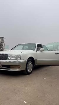 تويوتا كراون • مكفول • بصرة الزبير