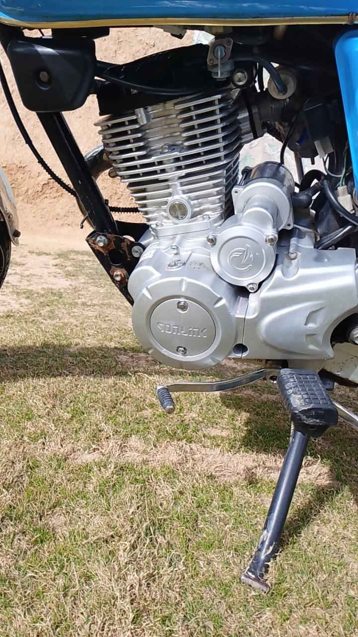 السلام عليكم  دراجة للبيع م23 مكفولة  السعر 550بس بيهة الدشبول بي واير مكطوع فقط  ويصلح


**إذا كنت صاحب هذا الإعلان وتريد حذفه لأي سبب، رجاءا أرسل رسالة إلى الدعم الفني**