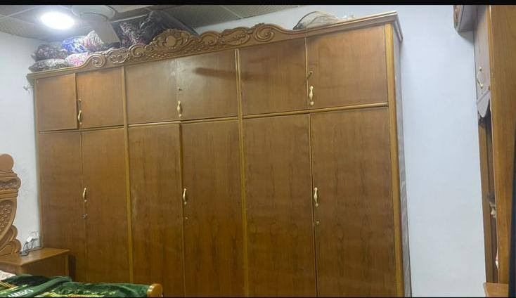 غرفه نوم صاج عراقي تسكام نظيفه ب مليون  وبيه مجال النجف ***********
