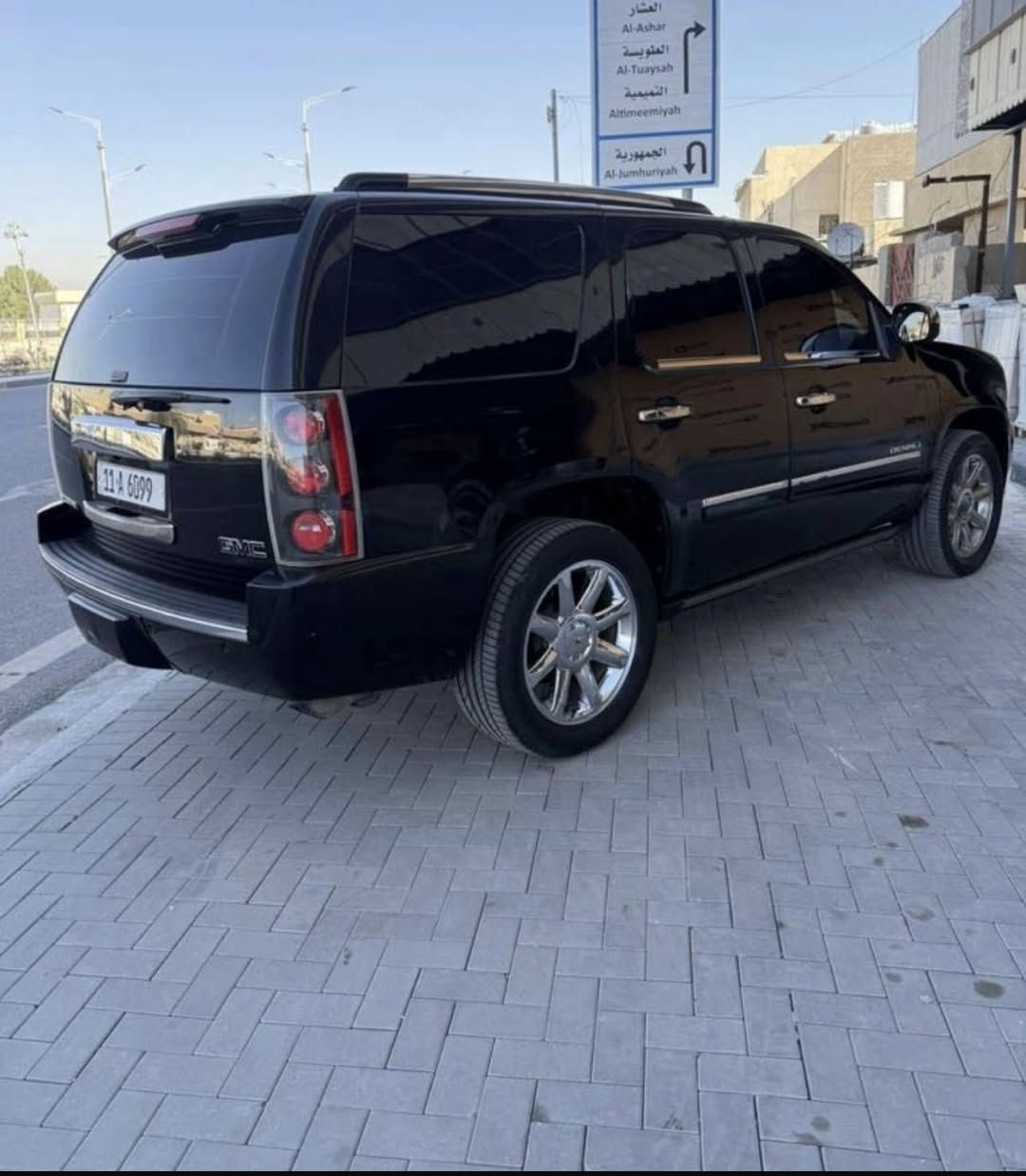 جمسي دينالي2013 رقم بغداد مميز بأسمي مصبوغه جمالية بدون حدث
موصفات كشنات كهربائي
صندوق كهرباء 
تشغيل بعد 
محرك 6.2
السياره جديده وجاهزة من جميع النواحي
السعر 210
مكاني بصرة.     ***********
