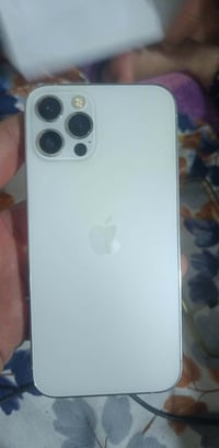 ايفون ١٢ برو • شاشة اصلية • بطارية ٧٨%