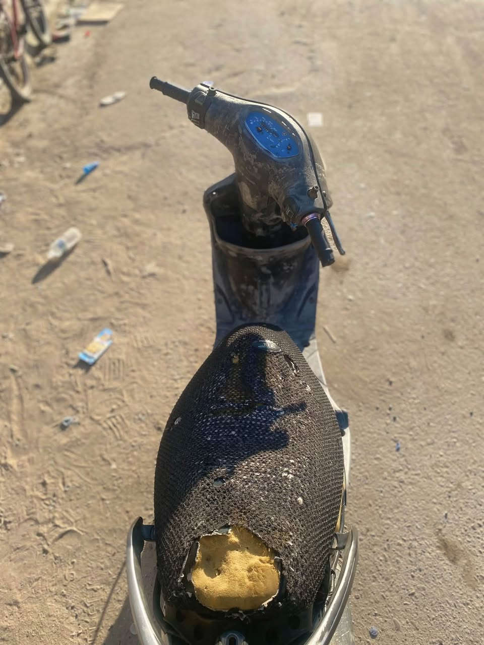 السلام عليكم
ماكس منغولي للبيع دراجه جاهزة كامله نكره سلف ما تأخر ابد محرك ناعم ما ينسمع صوتها شلعه ومعدل مخيفه دراجه كهربائيات كامله عالي لايت بك لايت اشاير يعني كل نقص ما بيها غير الكفرات جيب وشد كفرات وبركبتي دراجه معروضه للبيع قيم واخذ حض وبخت تجي تفحص وتاخذ وتترحملي الخاص مفتوح حبايب. للعلم كفراتها موجوده .


**إذا كنت صاحب هذا الإعلان وتريد حذفه لأي سبب، رجاءا أرسل رسالة إلى الدعم الفني**