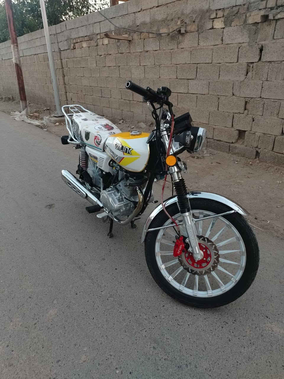 السلام عليكم دراجه للبيع موديل 2025 محرك 200ccكفالة عامةاخت الزيرو سعر825بيهة مجال  العنوان ديالى خان بني سعد الرقم ‏‪***********‬‏
