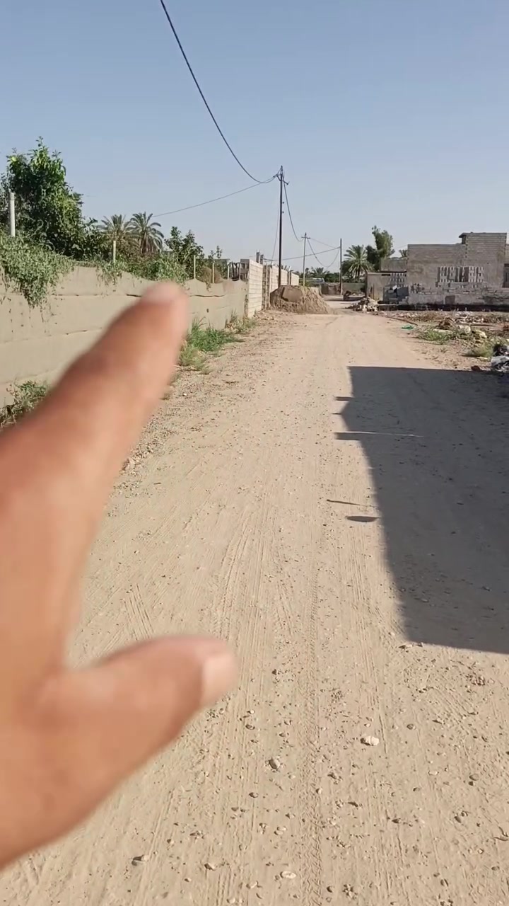 يا الله، فرصة لا تعوض! 🔥
قطعة أرض للبيع في حي الفارس، بموقع حلو ومميز، مناسبة للسكن
📍 جميع التفاصيل موضحة بالفيديو.
للاستفسار أو الحجز، اتصل أو راسل واتساب: 📞 ***********
