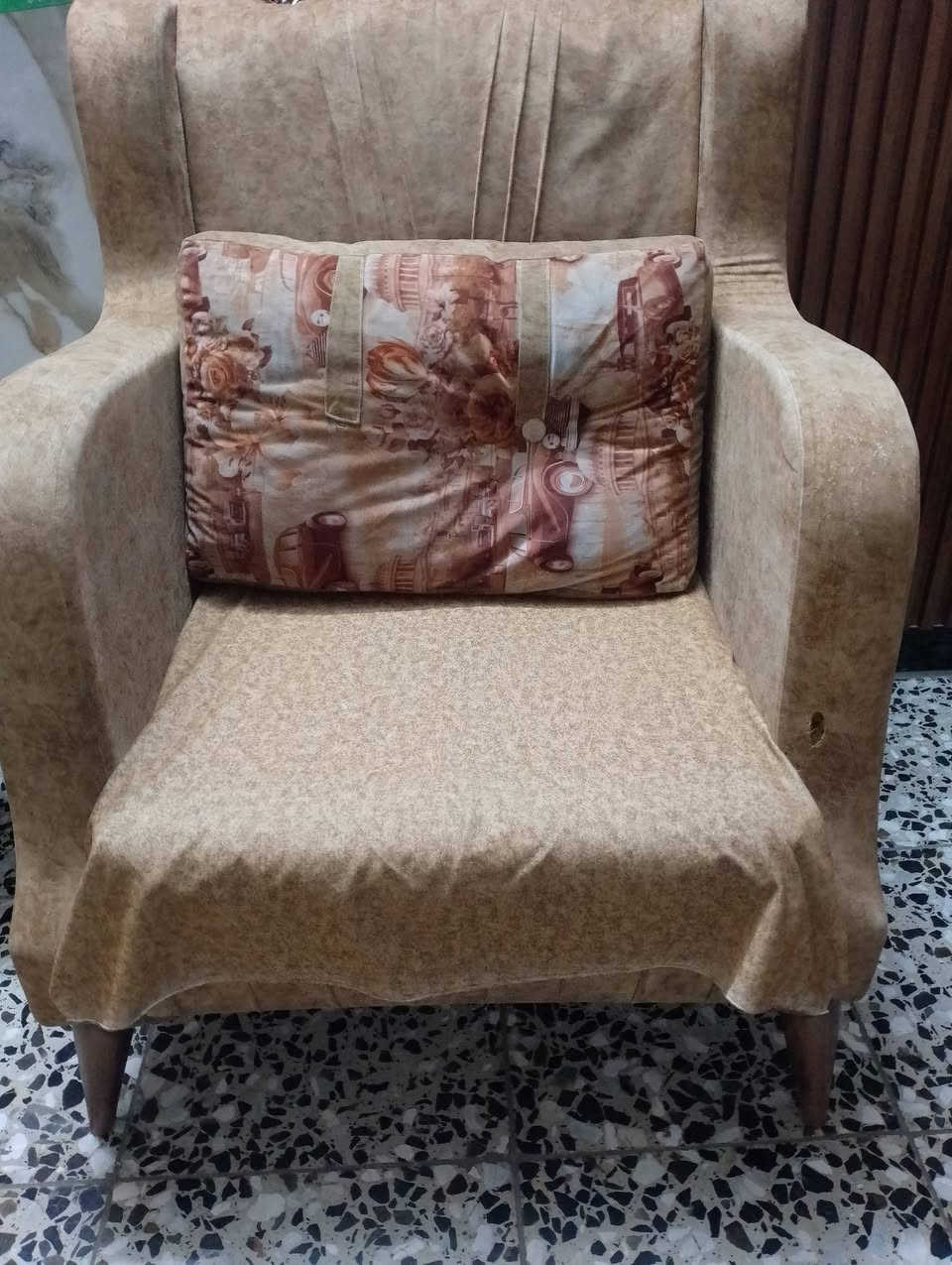 سلام عليكم نص تخم نضيف للبيع  
السعر 150 الف بي مجال بسيط 
للاستفسار خاص


**إذا كنت صاحب هذا الإعلان وتريد حذفه لأي سبب، رجاءا أرسل رسالة إلى الدعم الفني**