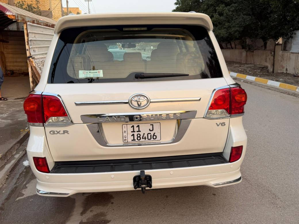 السلام عليكم لاندكروز موديل 14 سياره جاهزه للاخير كير محرك شرط السياره  ماشيه 171 تحويل مباشر مكان السياره ذي قار شطره تفاصيل أكثر الاتصال على الرقم *********** الشطره, ذي قار
