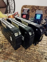 اخواني الطيبين اي شخص يحتاج بطارية ١٢ فولت اني حاضر سعر البطارية ١٣٥ ا...