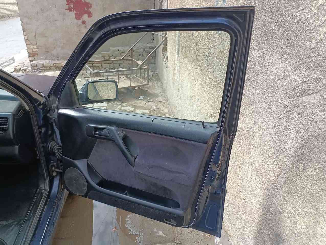 كولف للبيع موديل ١٩٩٣ رقم بغداد انكليزي كير اوتوماتيك تبريد شغال مكينة ٢٠٠٠ نوزل  سيارة كشر @بلادي لا ضربة لا خياس لا صبغ لون نيلي سيارة نظيفة ومرتبة تحويل مباشر ما اسوي وكالة السعر ٤٥ ورقة مكاني بغداد مدينة الصدر  رقم الموبايل *********** Colombo, Sri Lanka
