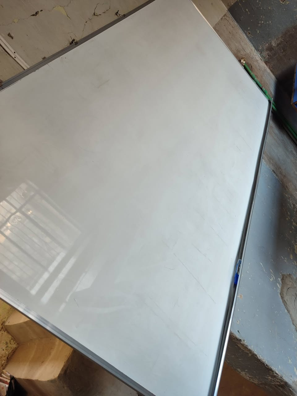 رحلات للبيع + سبورة
جديدة ما بيها نقص برغي 
سعر الرحلة 30 الف دينار 
سعر السبورة 75 الف دينار 
للتواصل *********** بي واتس اب
