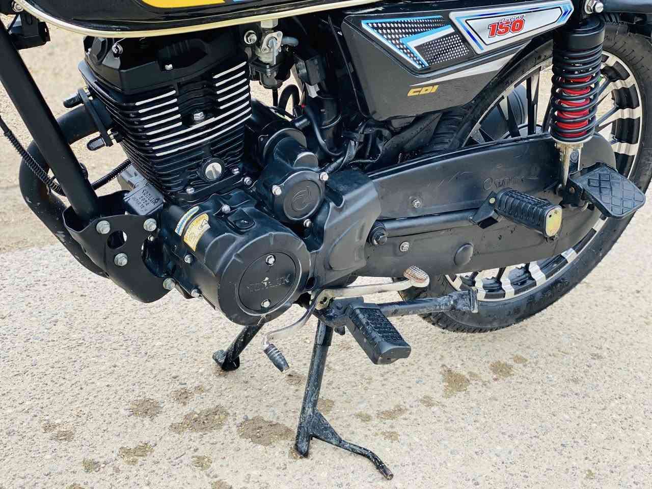 سونك للبيع
سلام عليكم دراجه 5 كير موديل 2024 مكينه غطاس  كفاله ما مفتوحه   صالنصه كاتم كلشي شغال مابيها نقص اوراق موجود 

مكاني بغداد 

السعر 650 وبيها مجال 

رقم *********** متوفر اتصال وتساب
