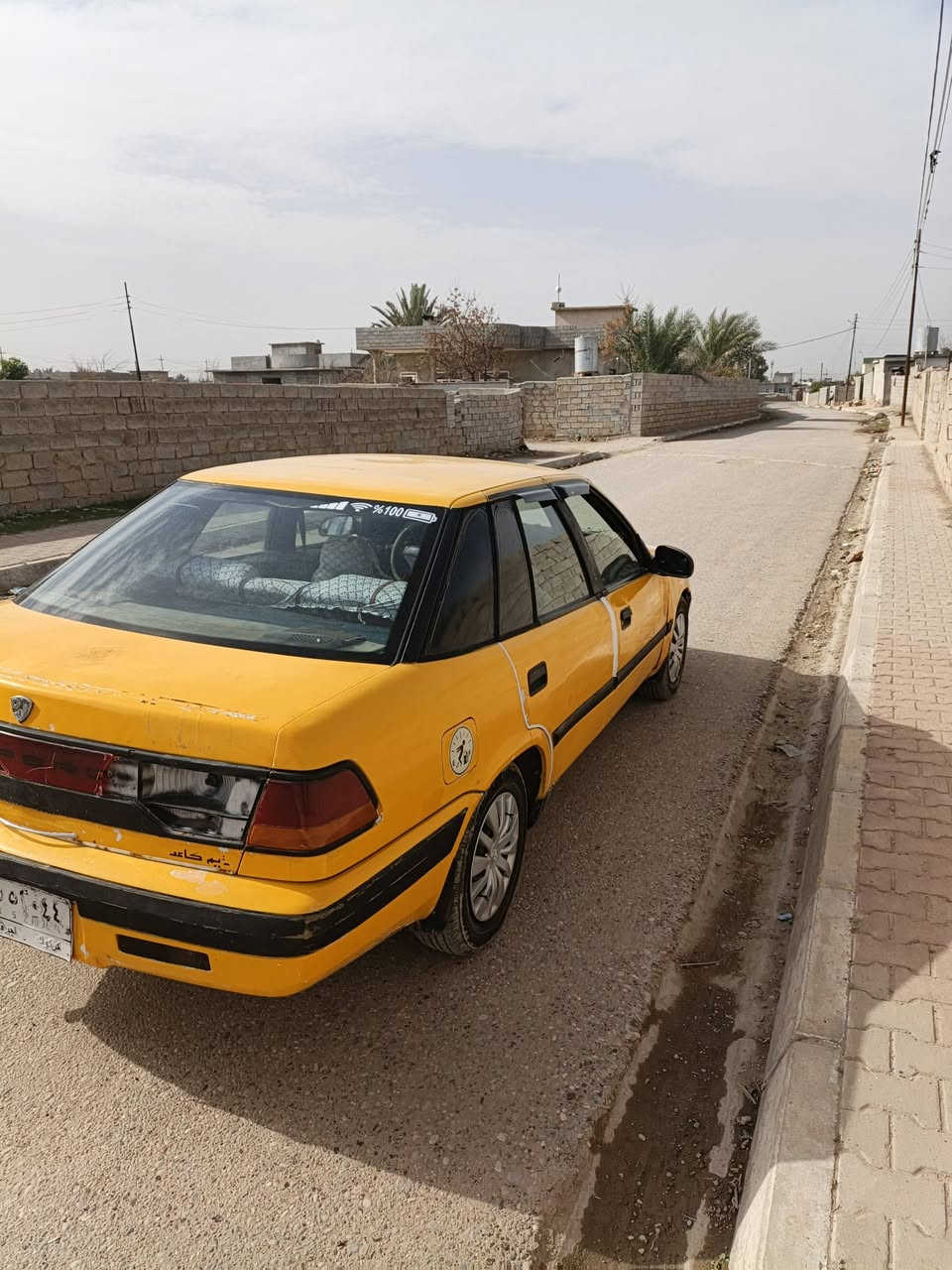 دايو للبيع
رقم كركوك 
السعر 18 وبيها مجال 
الاتصال ***********
