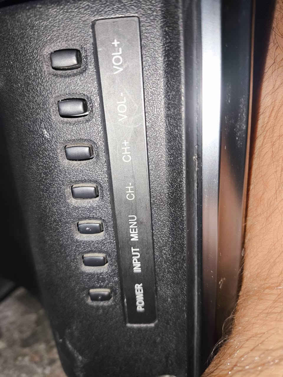 تلفزيون نوعية BRAVO موديل 2020حجم 64 أنش 
60/50HZ
100-240V 
138W
65LW6500
 ويشغل انترنت وموجودة التحويله للبيع نظيف سعره 275 وبي مجال مكاني بغداد شارع فلسطين رقمي *********** تواصل واتساب
