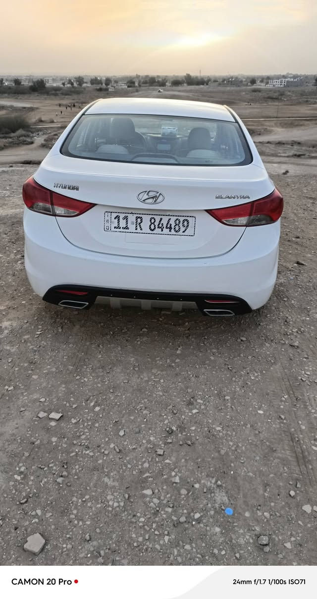 السلام عليكم النترا موديل 2014 وارد خليجي فول مواصفات 1/1 
بغداد دولي تحويل شوكت متريد فتحه سقف  اشاير بلمري قطعتين تبريد شاشه تحكمات انظمه قياده متعدده حساسات محرك 1800 دوش سياره احلى من الصور وجاهزه من جميع النواحي مال جناي
العنوان بابل 
الموبايل 📱***********
السعر 125 وبيه مجال
