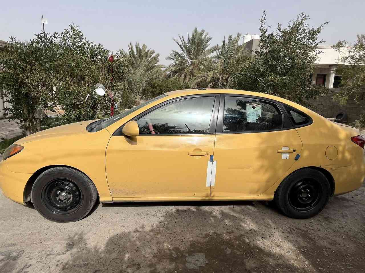 السلام عليكم النترا ٢٠٠٨ رقم بغداد انكليزي حادثها بالصندوك ،
ويمي مبدل جاملغ امامي مكينه ٢٠٠٠ دوش مكينه وكير مكفولات تخم تاير جديد بيها طخات خفيفه تبريد شغال مصفره هيئه وغرامات سنويه ٢٠٢٨ تحويل ثاني يوم مكاني بغداد الدوره السعر ٩٠ وبيها مجال

للتواصل ‭٠٧٩٠ ٢٥٨ ٨٥٧٢‬
