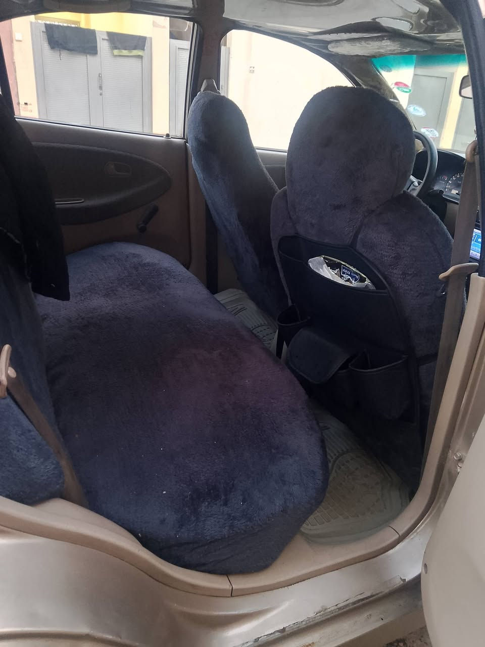 كيا ريو 2000
تبريد تدفئه 
صبغ عام 
اي نقص مابي 
رقم سليمانيه
سنويه 2027
بطاقه بنزين بي 
*********** لتواصل
كركوك مكاني
