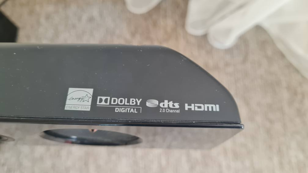 ساوند باڕ سامسۆنگ. دەنگێکی سینەمایی و ستێریۆی زۆر بەرز و تایبەت. سەبوفەر وایەرلیس. ٣٠٠ وات . 
نرخی /130$ 
شوێن/سلێمانی. السليمانية, العراق


**إذا كنت صاحب هذا الإعلان وتريد حذفه لأي سبب، رجاءا أرسل رسالة إلى الدعم الفني**